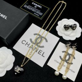 Picture of Chanel Sets _SKUChanelsuits1229026298